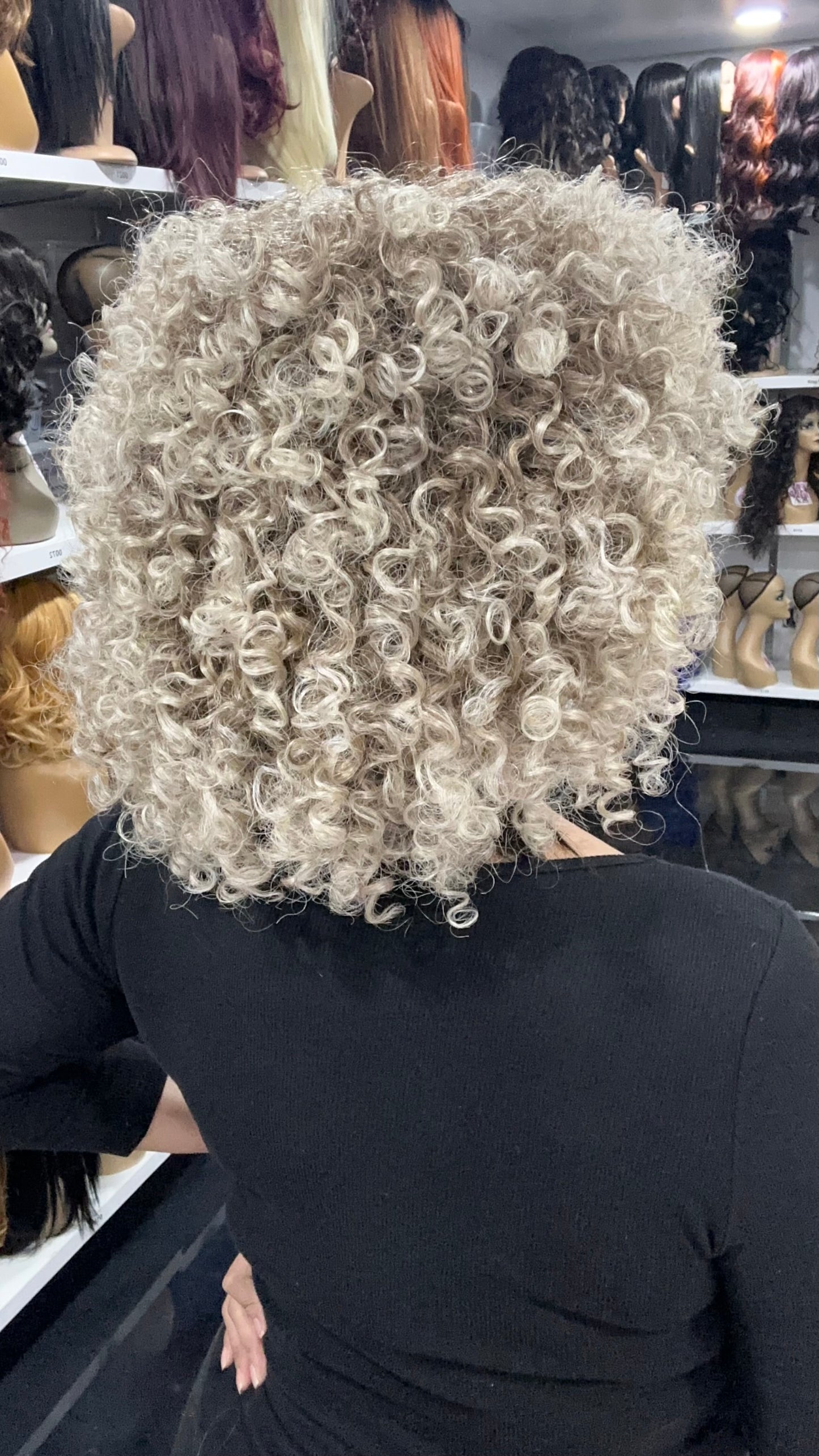 #192 Spice - Short Curly Wig - Color ASH.BLONDE