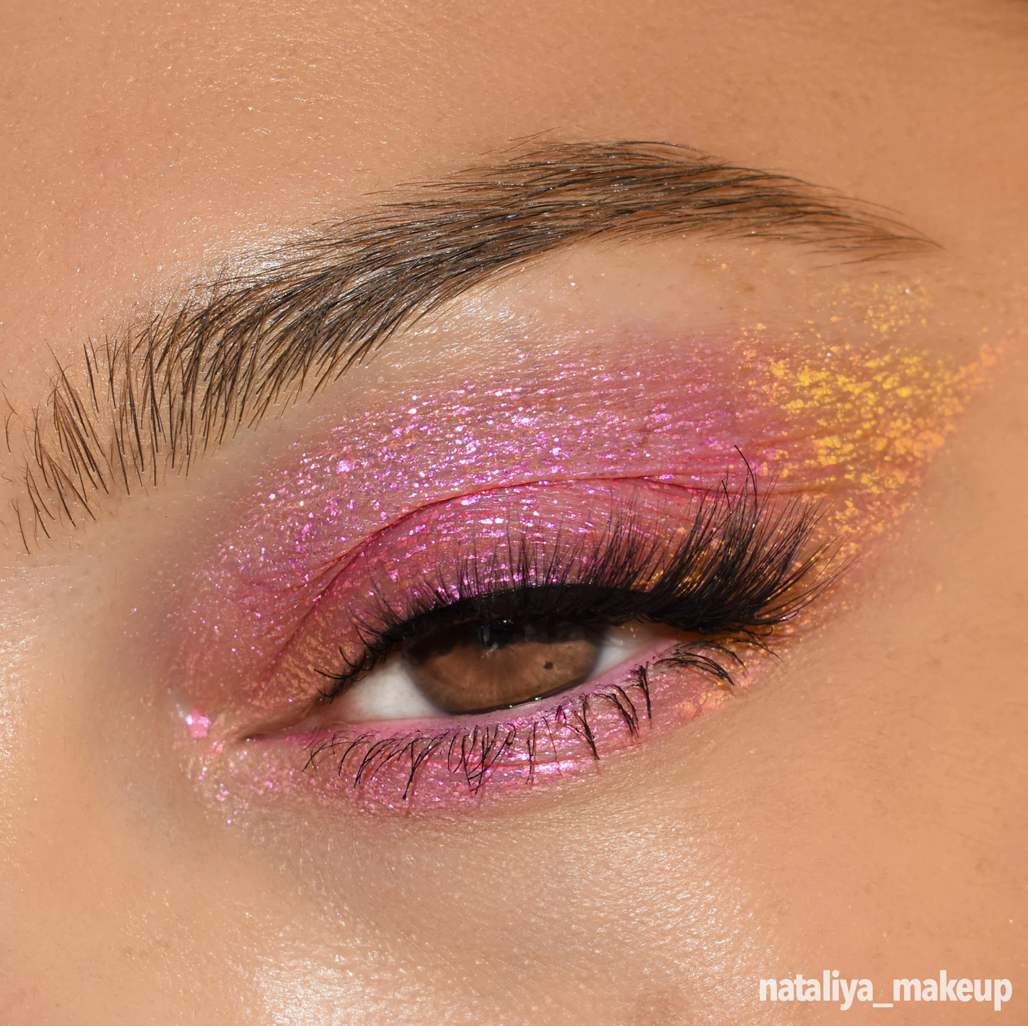 Space Chameleon Multichrome Shadow (006, Space Cadet) - The Pink Makeup Box