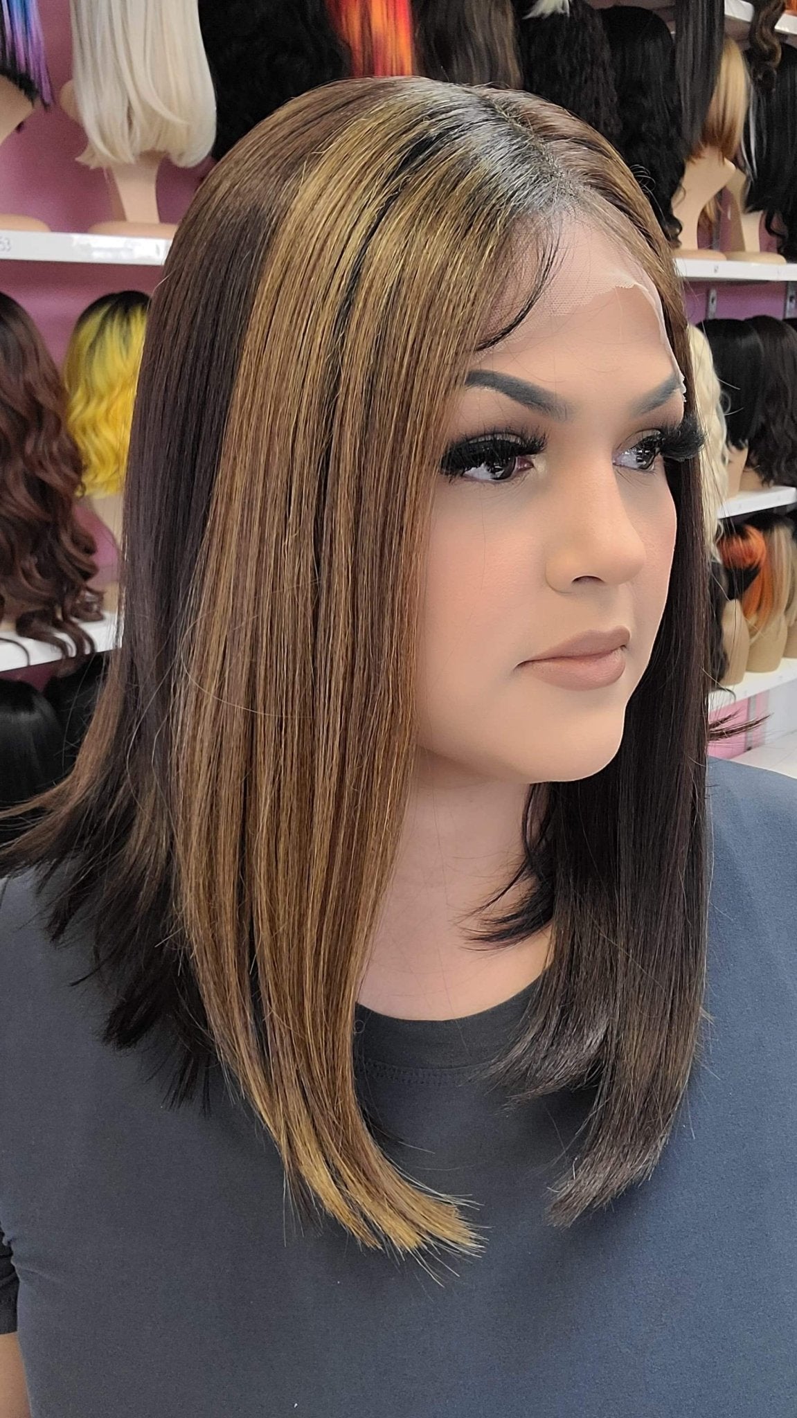 38 Tokyo - Middle Part Lace Front Wig - 4/1B/30/27 - DaizyKat Cosmetics 38 Tokyo - Middle Part Lace Front Wig - 4/1B/30/27 DaizyKat Cosmetics Wigs
