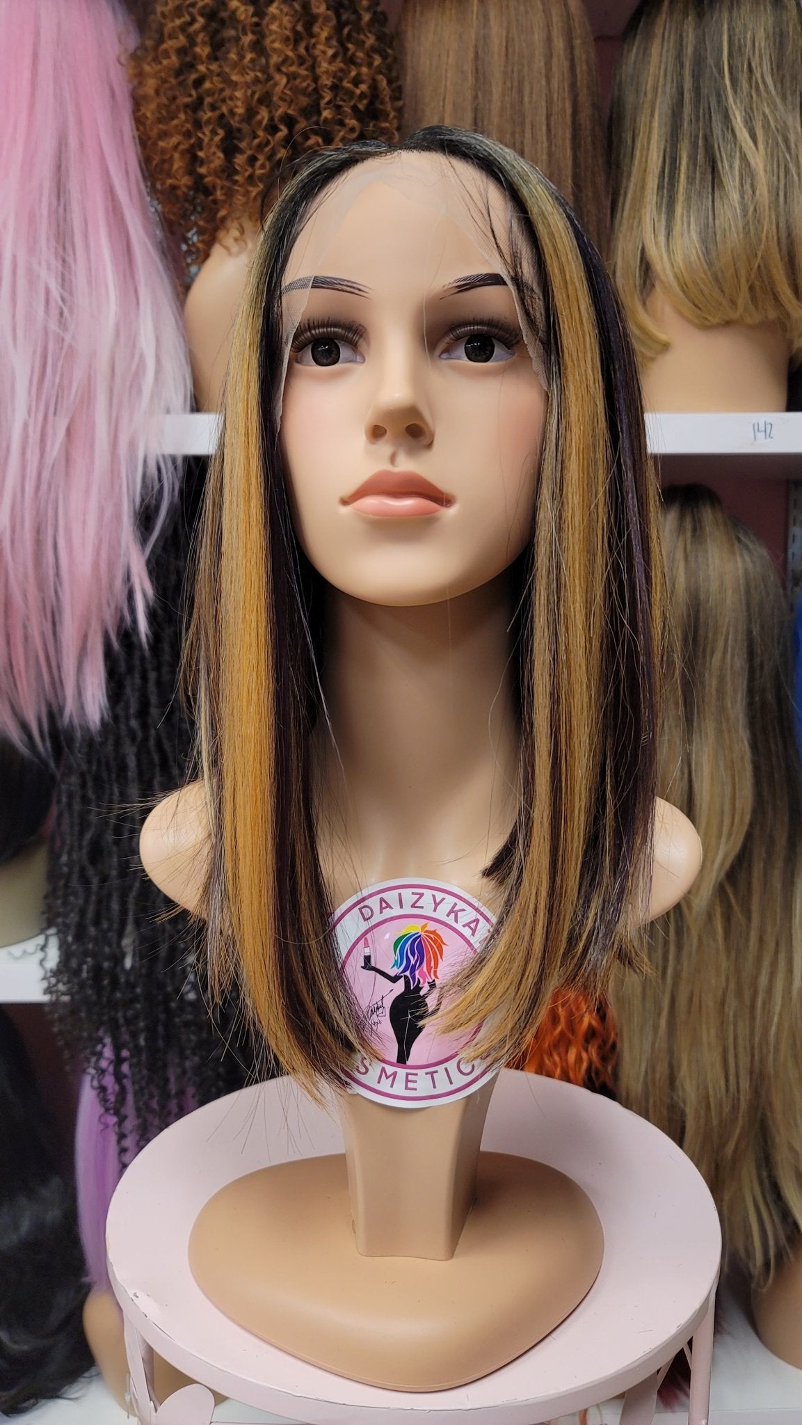 172 Tokyo - Middle Part Lace Front Wig - 1B/GOLDEN BLD - DaizyKat Cosmetics 172 Tokyo - Middle Part Lace Front Wig - 1B/GOLDEN BLD DaizyKat Cosmetics Wigs